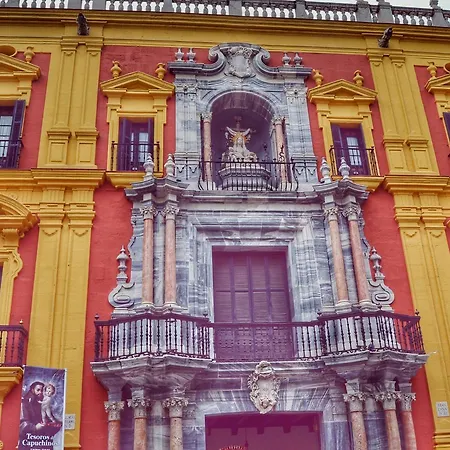Plaza Del Obispo Apartment *